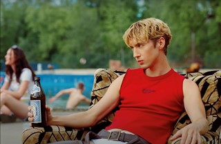 Troye Sivan ‘Rush’ (Film Still)